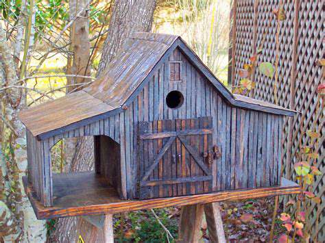 Simple DIY Wood Birdhouses